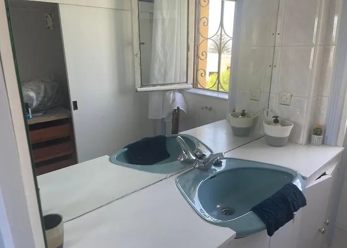 Apartament Tres Bel Avec Piscine Et Tennis Entre Amis Ou En Famille