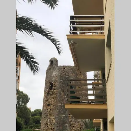 Très Bel Avec Piscine Et Tennis Entre Amis Ou En Famille Estepona