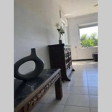 Tres Bel Avec Piscine Et Tennis Entre Amis Ou En Famille *