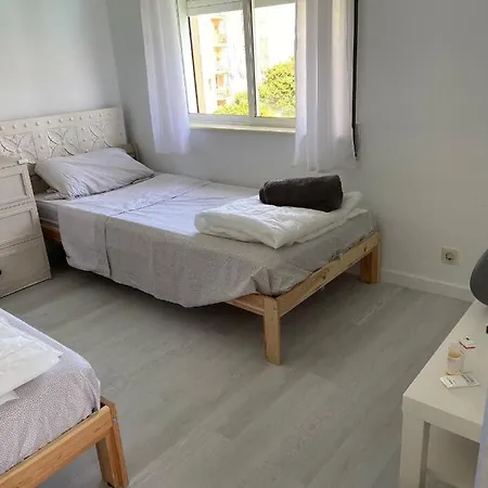 Très Bel Avec Piscine Et Tennis Entre Amis Ou En Famille Estepona