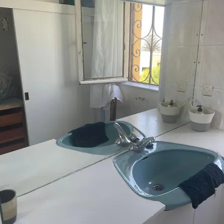 Апартаменты Tres Bel Avec Piscine Et Tennis Entre Amis Ou En Famille