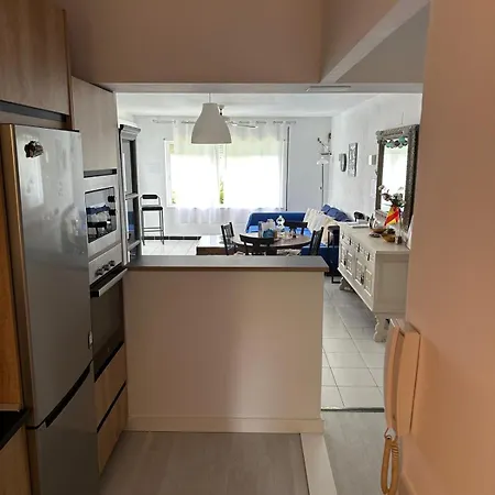 Tres Bel Avec Piscine Et Tennis Entre Amis Ou En Famille 公寓 *